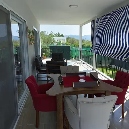 Mavi Boncuk Hotel *